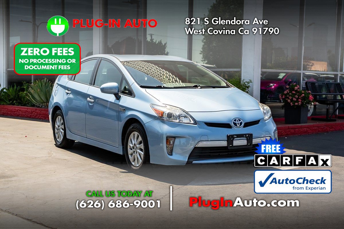 Used 2013 Toyota Prius Prime Plug-In Hybrid FWD image 3