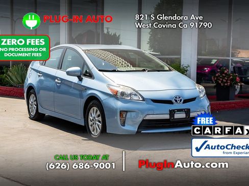 Used 2013 Toyota Prius Prime Plug-In Hybrid FWD image 3