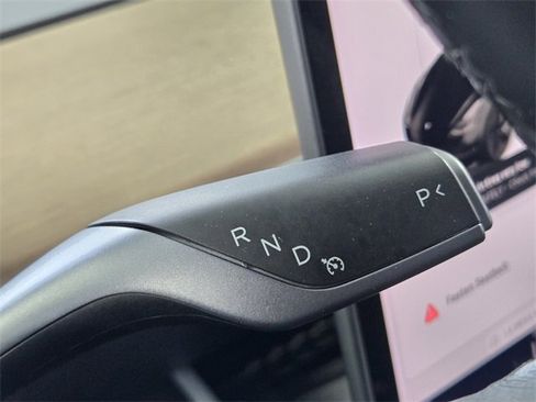 Used 2018 Tesla Model 3 Long Range image 20