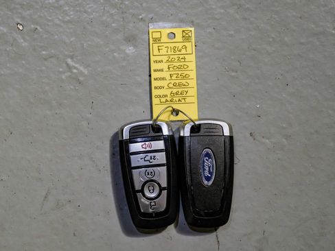 Used 2024 Ford F250 Lariat image 60