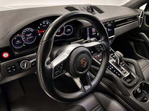 Used 2021 Porsche Cayenne S AWD/4WD image 9