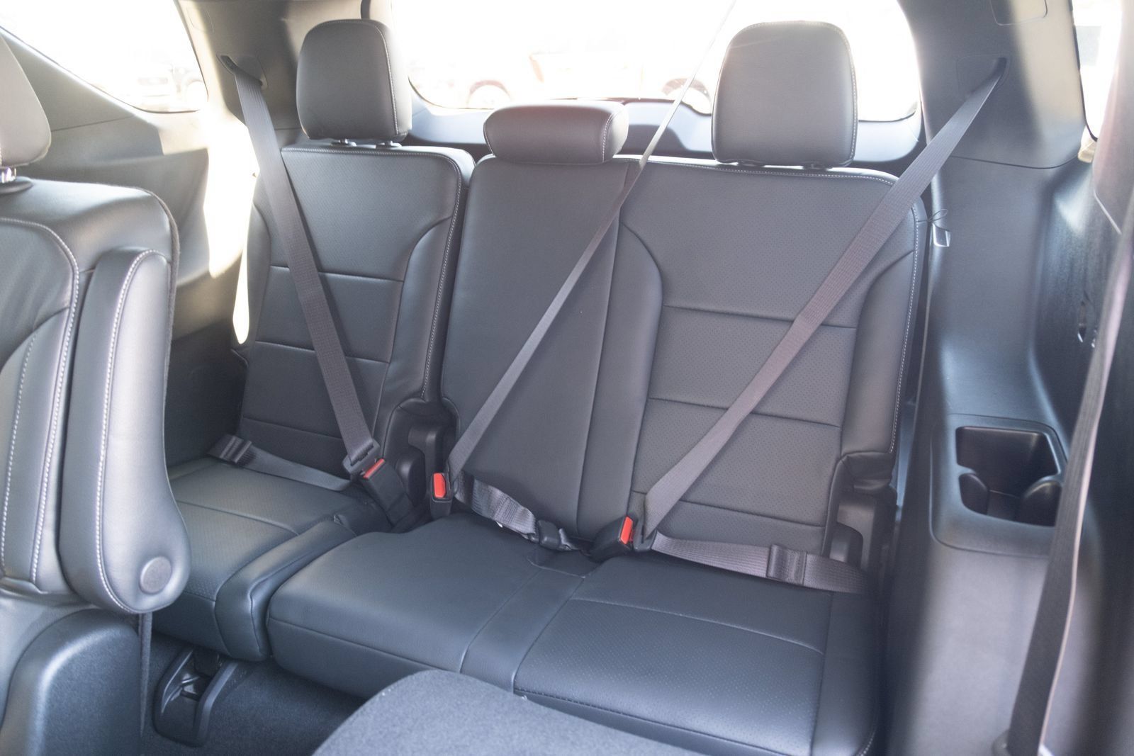 Used 2025 Chevrolet Traverse LT w/ Driver Confidence Package AWD/4WD image 16