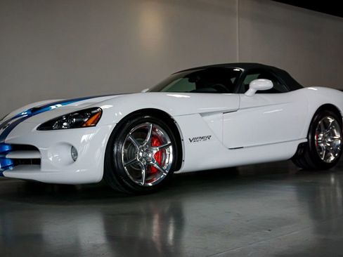 Used 2009 Dodge Viper SRT-10 w/ Protection Group image 3