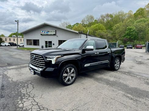 Used 2023 Toyota Tundra Capstone AWD/4WD image 1