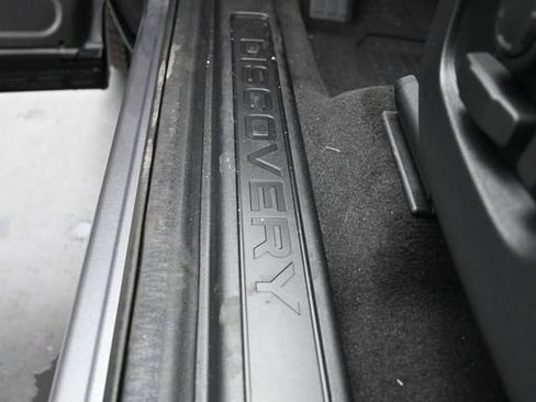New 2025 Land Rover Discovery Sport S AWD/4WD image 23