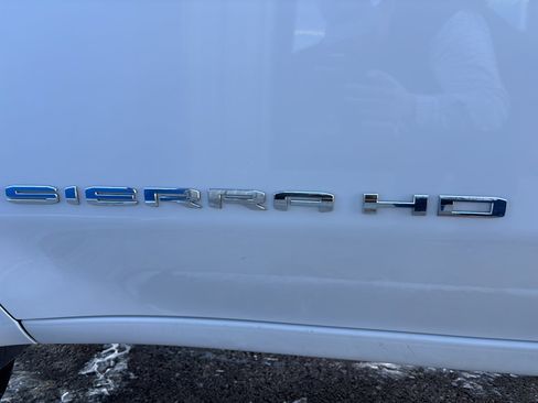 Used 2024 GMC Sierra 3500 SLE w/ SLE Convenience Package image 33