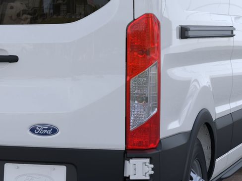 New 2026 Ford Transit 350 148 Medium Roof AWD image 22