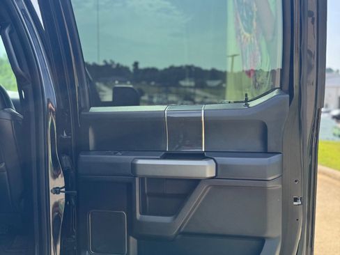 Used 2018 Ford F150 Raptor w/ Equipment Group 802A Luxury image 29