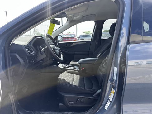 Used 2023 Ford Escape Active w/ Tech Pack #1 AWD/4WD image 7
