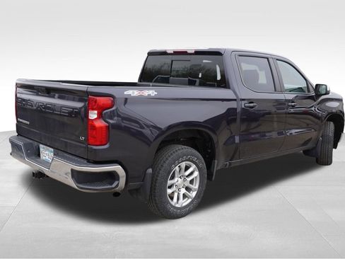 Certified 2023 Chevrolet Silverado 1500 LT w/ Convenience Package II image 3