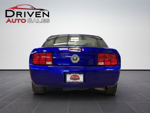 Used 2009 Ford Mustang Coupe RWD image 5