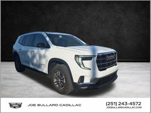 Used 2025 GMC Acadia Elevation image 1
