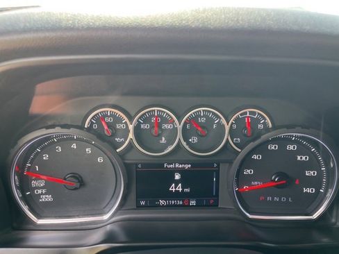 Used 2021 Chevrolet Silverado 1500 LT Trail Boss w/ Convenience Package II image 24