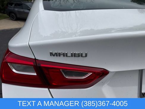 Used 2024 Chevrolet Malibu LT FWD image 12