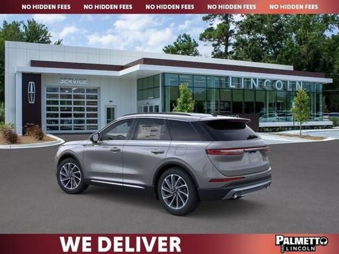 New 2026 Lincoln Corsair Premiere FWD image 4