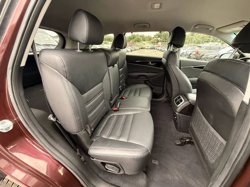 Used 2017 Kia Sorento EX w/ EX Premium Package AWD/4WD image 8