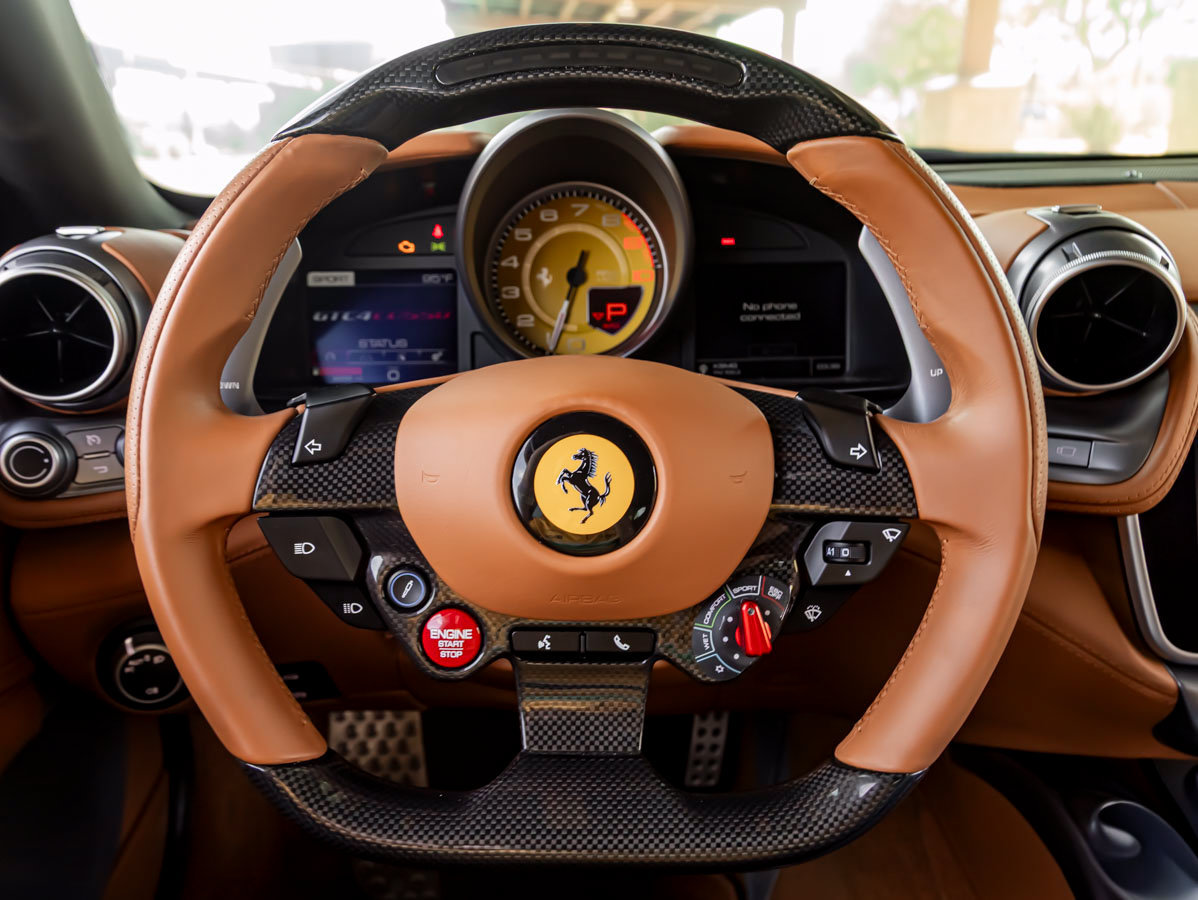 Used 2019 Ferrari GTC4Lusso AWD/4WD image 15