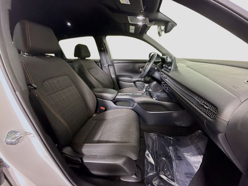 Used 2023 Honda HR-V Sport image 29