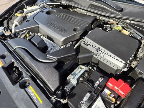 Used 2016 Nissan Altima 2.5 SR image 21