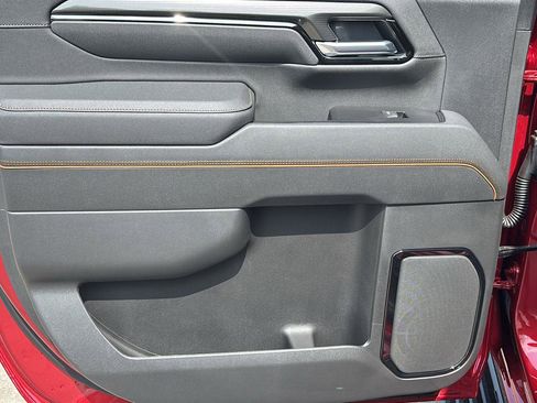 New 2026 GMC Sierra 2500 AT4 w/ AT4 Premium Plus Package AWD/4WD image 19