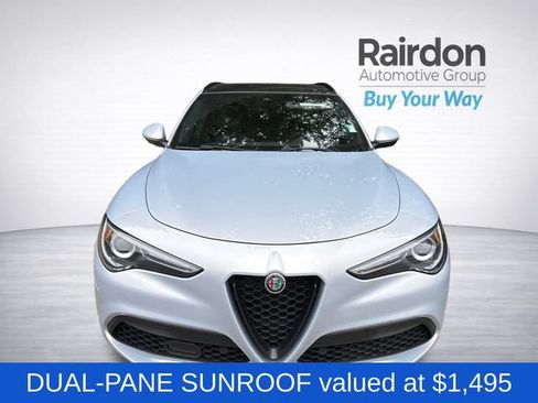 Used 2023 Alfa Romeo Stelvio Sprint AWD/4WD image 2