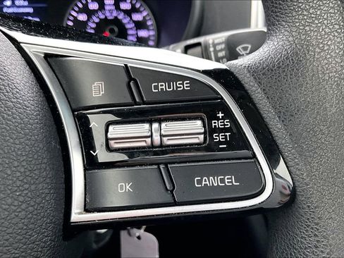 Used 2020 Kia Optima LX image 27