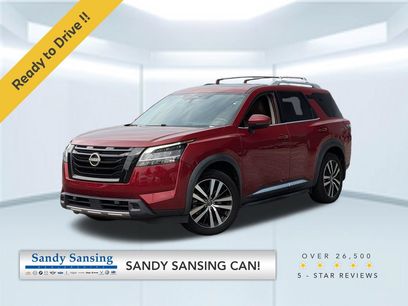 Used 2023 Nissan Pathfinder Platinum w/ Black Appearance Package