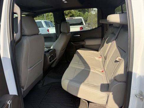 Used 2020 GMC Sierra 1500 SLT AWD/4WD image 13