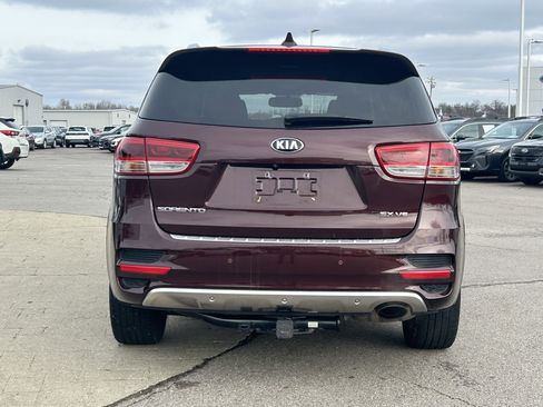 Used 2016 Kia Sorento SX image 6