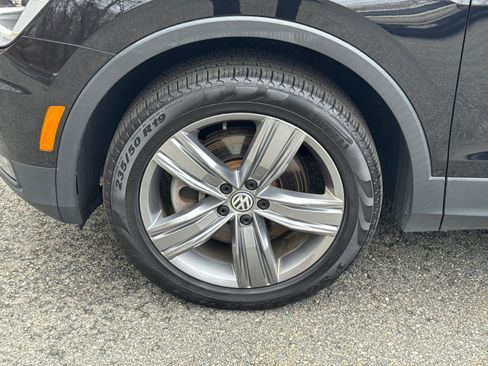 Used 2021 Volkswagen Tiguan SEL image 11