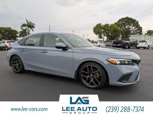 Used 2022 Honda Civic Sport Touring image 1