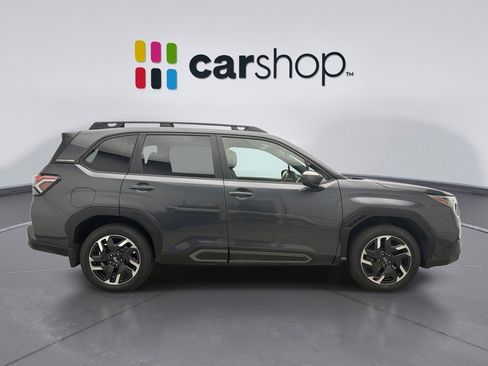 Used 2025 Subaru Forester Limited AWD/4WD image 6