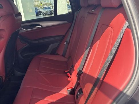 Used 2023 BMW X4 M40i w/ Premium Package image 7
