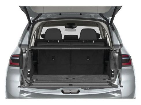 New 2026 BMW X7 xDrive40i w/ Premium Package image 10