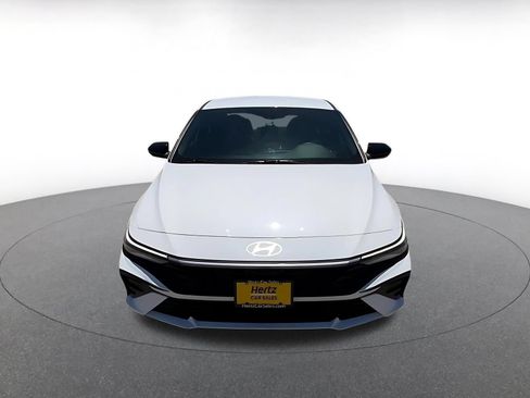 Used 2026 Hyundai Elantra Sport FWD image 4