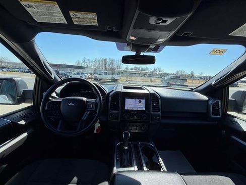 Used 2019 Ford F150 XLT w/ Equipment Group 302A Luxury image 18