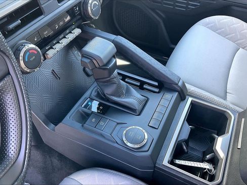 Used 2025 Toyota Tacoma SR5 RWD image 22