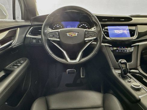 Used 2023 Cadillac XT6 Sport w/ Technology Package AWD/4WD image 25
