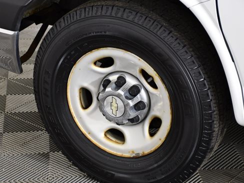 Used 2013 Chevrolet Express 3500 LT w/ LT Preferred Equipment Group RWD image 49