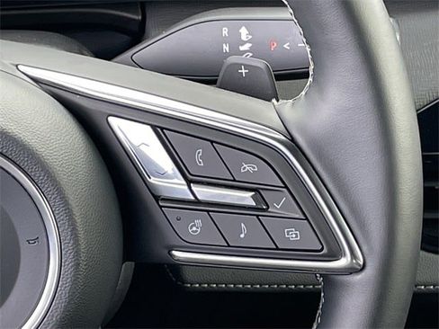 Used 2025 Buick Enclave Preferred image 14