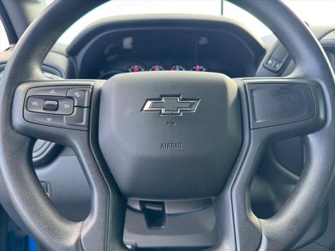 Used 2023 Chevrolet Silverado 1500 Custom Trail Boss w/ LPO, Dark Essentials Package image 19