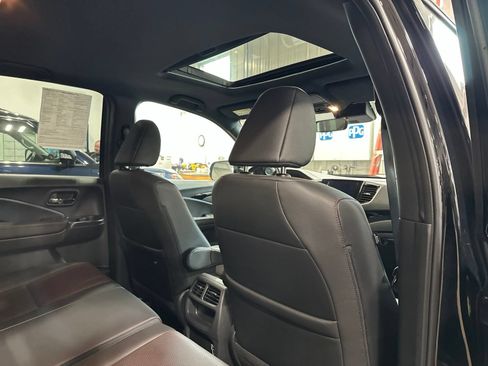 Used 2023 Honda Ridgeline Black Edition image 29