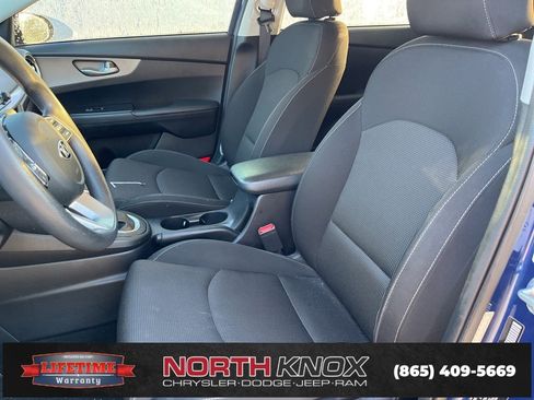 Used 2021 Kia Forte LXS image 7