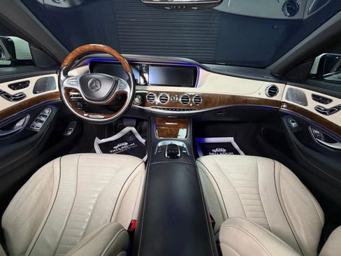 Used 2016 Mercedes-Benz S 550 Sedan w/ Premium Package image 23