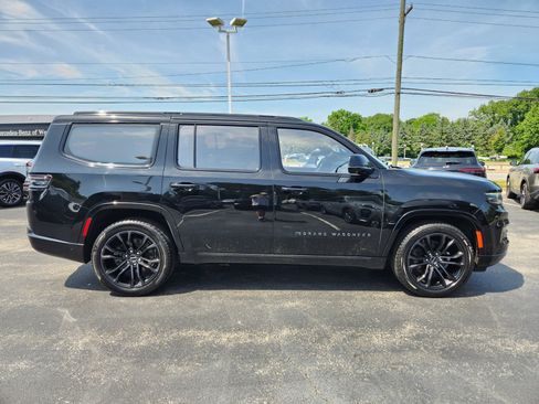Used 2023 Jeep Grand Wagoneer Series II w/ Quick Order Packagew 28T AWD/4WD image 6