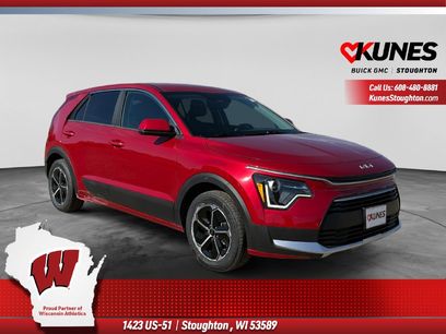Used 2025 Kia Niro LX