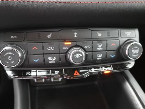 Used 2026 Dodge Durango GT RWD image 9