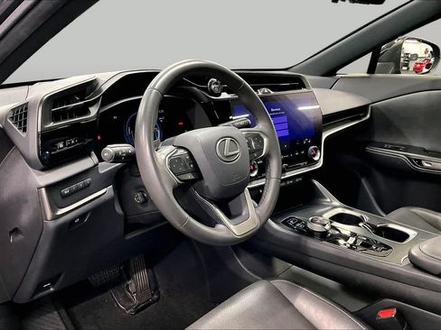Used 2023 Lexus RZ 450e Premium w/ Technology Package AWD/4WD image 18