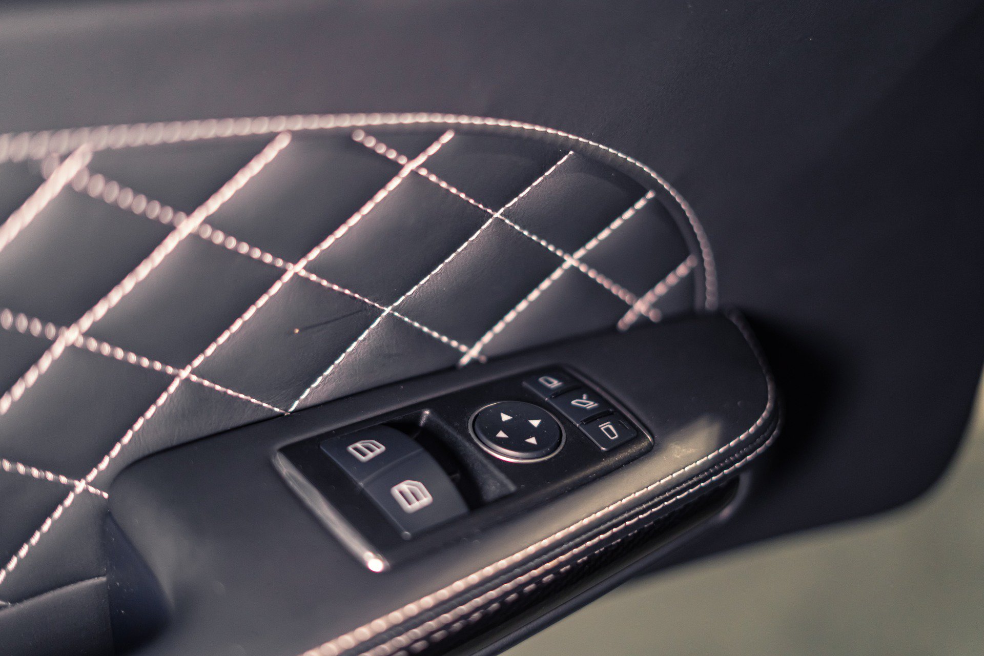 Used 2015 Mercedes-Benz SLS AMG GT Final Edition image 26
