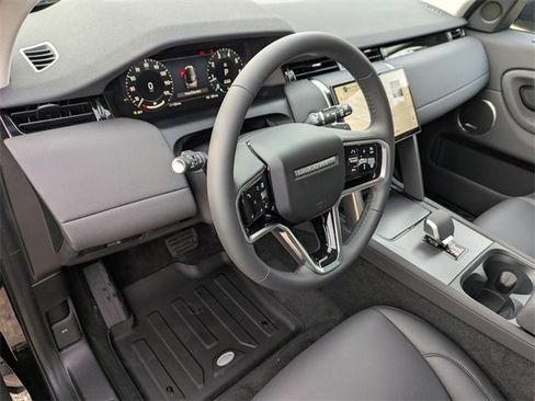 New 2025 Land Rover Discovery Sport S image 7